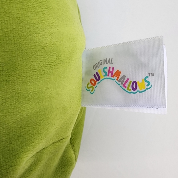 MALTA 🟢 FTM Matcha Cinnamon Roll Original Squishmallow by Kelly Toy ☆ NWT ☆ - Picture 7 of 8